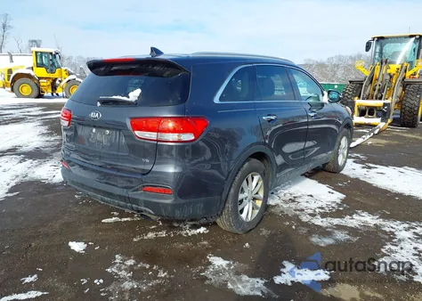 2017 Kia Sorento 2.4L Lx z USA, uszkodzony, nr VIN 5XYPGDA37HG217786